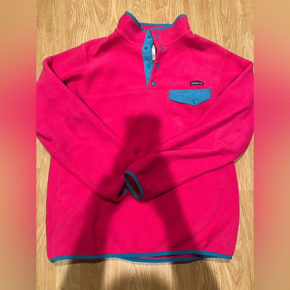 PINK & BLUE PATAGONIA PULLOVER